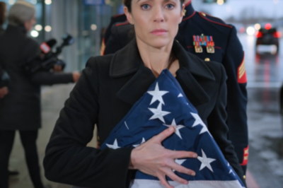 s –  I Texted In The FAMILY Group Chat “FLIGHT LANDS AT 3PM—CAN SOMEONE PICK ME UP?”