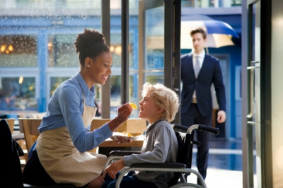s – A billionaire watched a Black waitress feed his disabled son in the rain. Then he changed her life forever.